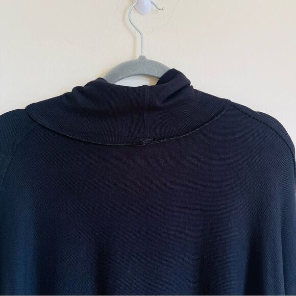 WE THE FREE Black Alameda Turtleneck Oversized Sweater Top XS - Picture 9 of 12